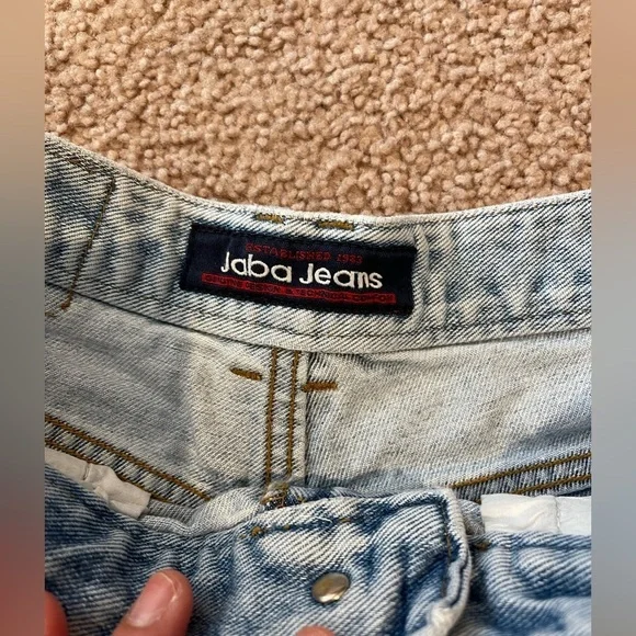 JABA Distressed Ripped High-waisted Denim Shorts - Picture 2 of 8